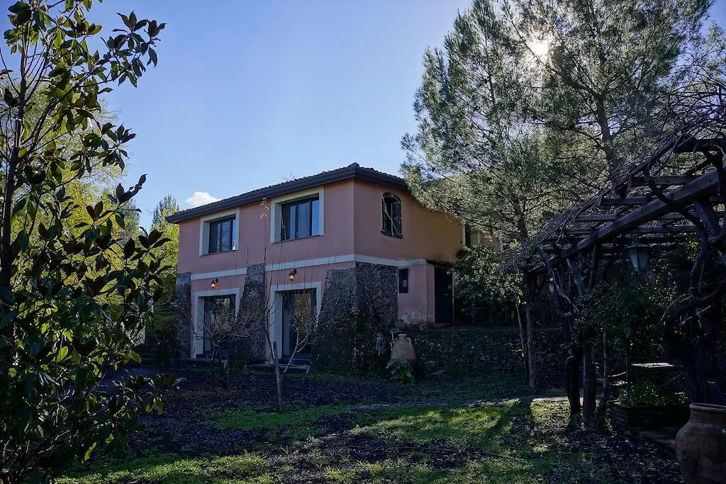 Bed And Breakfast Il Glicine 피에디몬테 에트네오 B&B